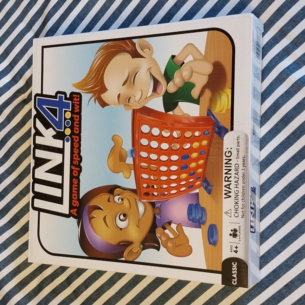 NWT LINK 4 a Game Of Speed And Wit